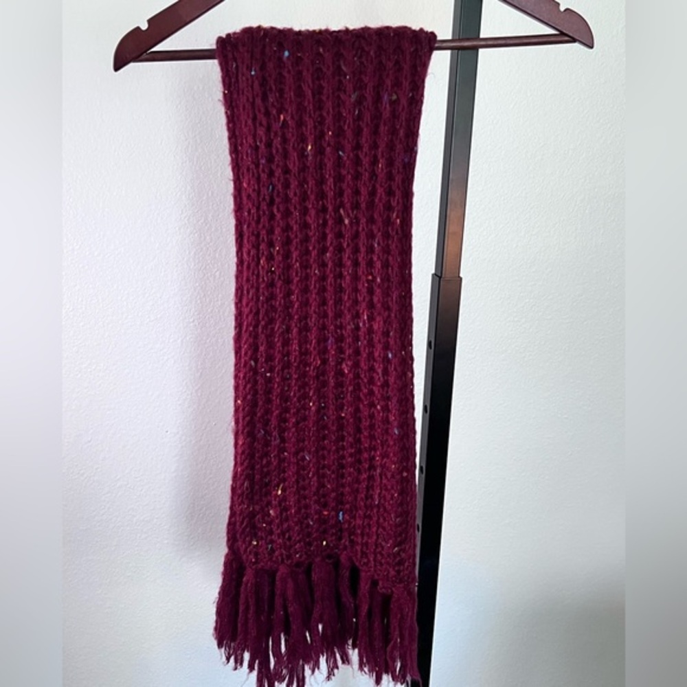 Warm beautiful Burgundy Knit Scarf with Fringe